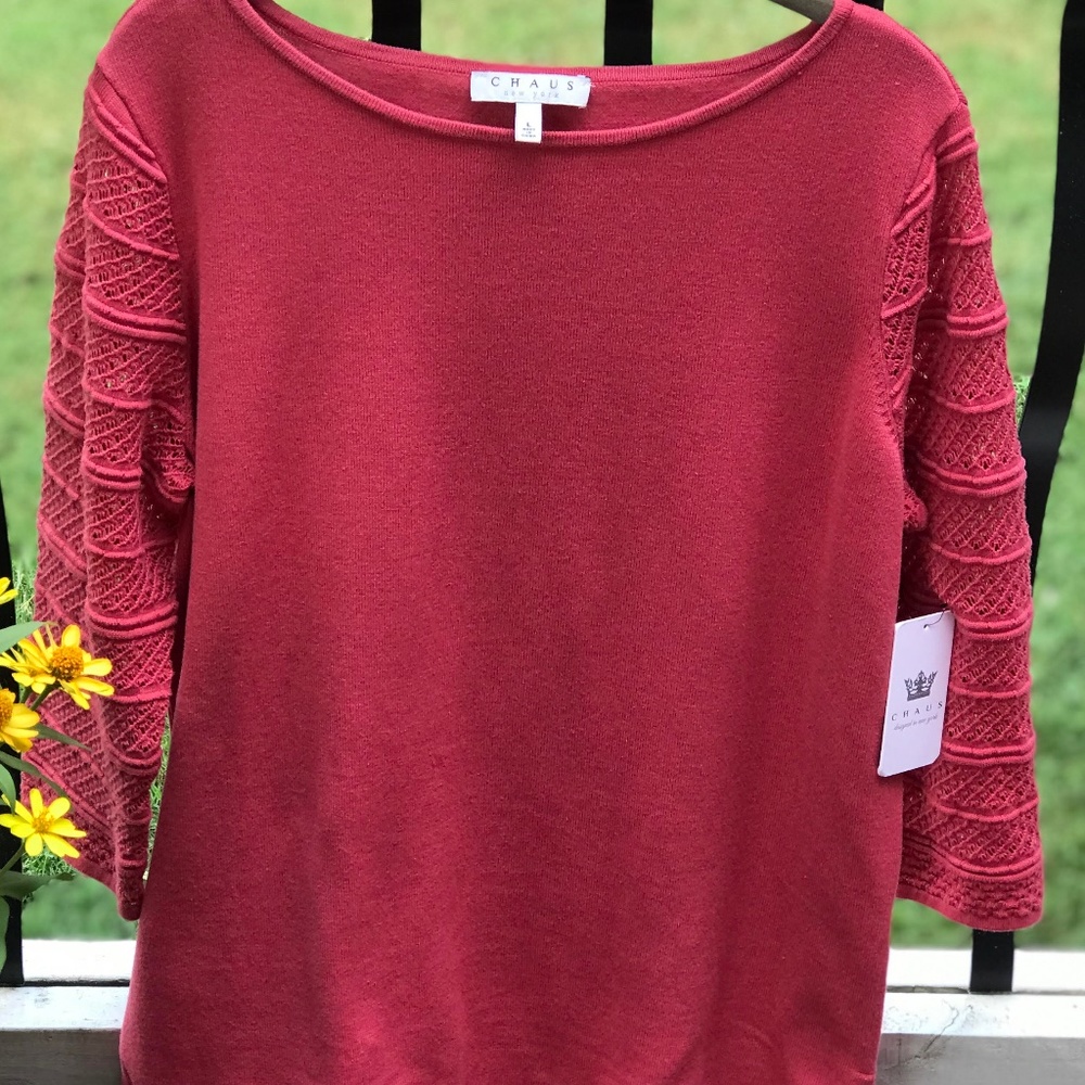 NEW Chaus Coral Sweater with Lacy Knit Sleeves L
